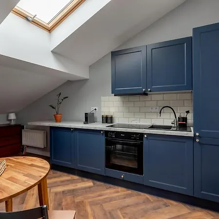 Close- Golden - Old Town - Marcinkowskiego #1 아파트 바르샤바